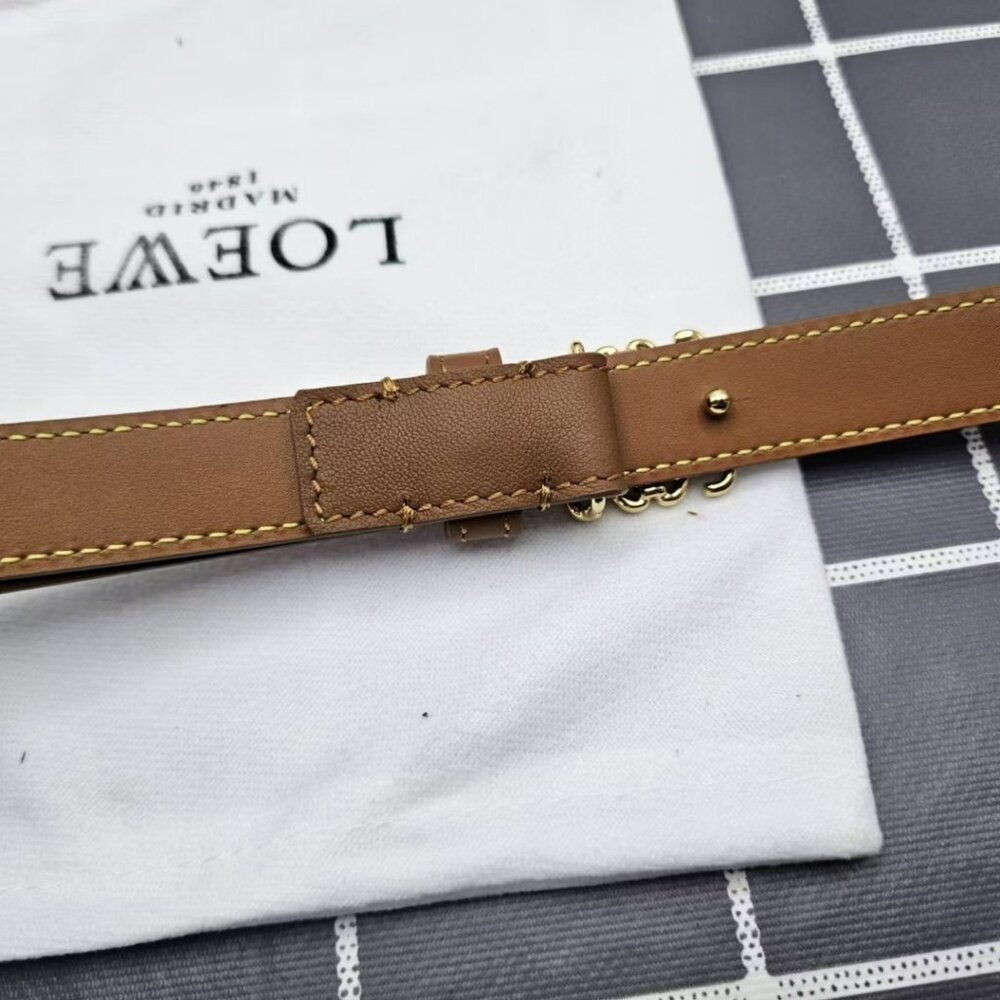 Loewe Slim Brown Leather Belt with Logo Buckle - Picture 4 of 6